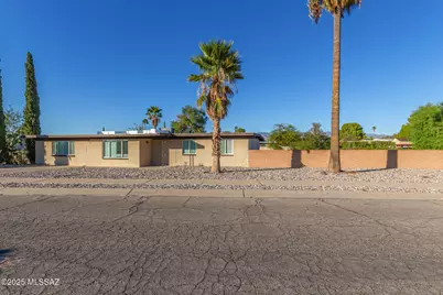 9419 E 26th Street, Tucson, AZ 85710 - Photo 8