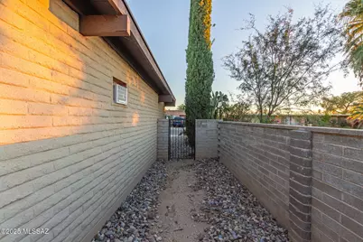 9419 E 26th Street, Tucson, AZ 85710 - Photo 40