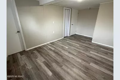 1089 W Schafer Drive, Tucson, AZ 85705 - Photo 6
