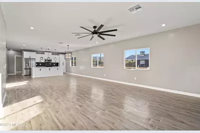 7857 S Cardinal Avenue, Tucson, AZ 85746 - Photo 8