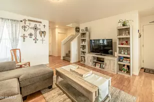 7658 E Desert Overlook Dr, Tucson, AZ 85710 - Photo 4