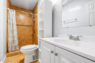 6349 E Julia St, Tucson, AZ 85710 - Photo 16