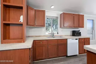 11873 W Ina Rd, Tucson, AZ 85743 - Photo 10