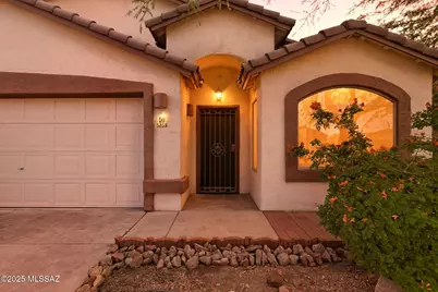 5852 W Mohave Bloom Drive, Tucson, AZ 85735 - Photo 1
