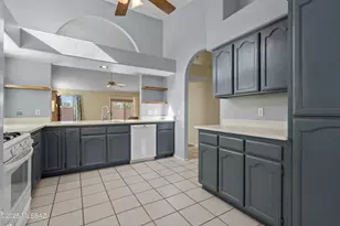 11815 N Cassiopeia Dr, Tucson, AZ 85737 - Photo 16