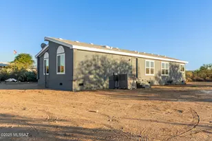 12712 S Red Horizon Trail, Vail, AZ 85641 - Photo 4