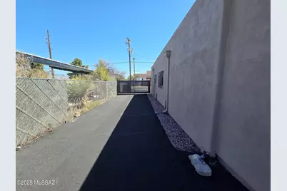 3365 N Dodge Boulevard, Tucson, AZ 85716 - Photo 14
