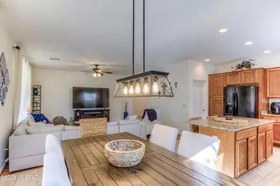 2210 E Eager Drive, Green Valley, AZ 85614 - Photo 12