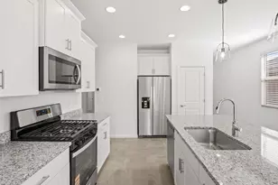 9799 N Summerstone Ave, Tucson, AZ 85743 - Photo 4