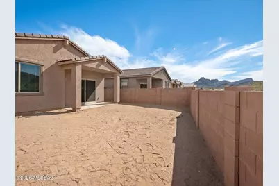 9799 N Summerstone Avenue, Tucson, AZ 85743 - Photo 38
