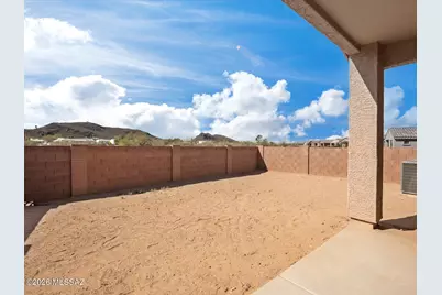 9799 N Summerstone Avenue, Tucson, AZ 85743 - Photo 1