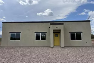 125 Valencia Ct, Rio Rico, AZ 85648 - Photo 1