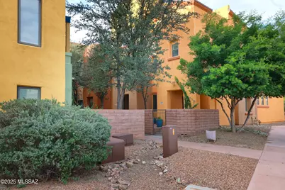 2437 E Blue Diamond Drive, Tucson, AZ 85718 - Photo 1