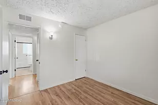 2512 S Jefferson Ave, Tucson, AZ 85711 - Photo 22