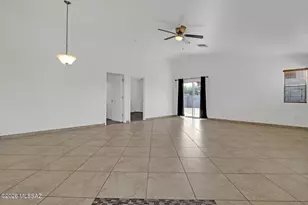 6450 E Cyclone Dr, Tucson, AZ 85730 - Photo 8