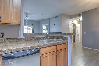 1500 E Pusch Wilderness Drive #7207, Tucson, AZ 85737 - Photo 12