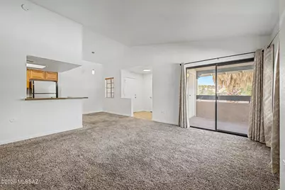 101 S Players Club Drive #APT 22201, Tucson, AZ 85745 - Photo 6