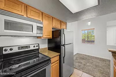 101 S Players Club Drive #APT 22201, Tucson, AZ 85745 - Photo 12