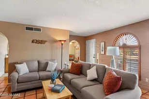 442 N Bull Run Dr, Tucson, AZ 85748 - Photo 6