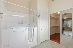 537 N Keyes Rd, Green Valley, AZ 85614 - Photo 10