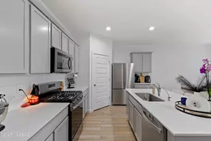 12745 E Russo Dr, Vail, AZ 85641 - Photo 10