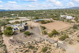 10301 N Thornydale Rd, Tucson, AZ 85742 - Photo 2