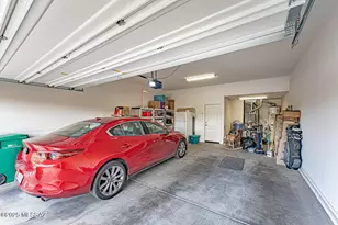 899 W Calle Artistica, Green Valley, AZ 85614 - Photo 38