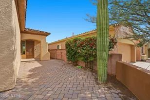 12580 N New Reflection Dr, Marana, AZ 85658 - Photo 2