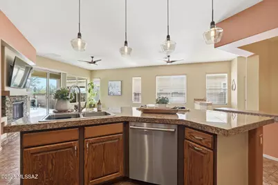 12580 N New Reflection Drive, Marana, AZ 85658 - Photo 14