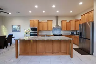2567 W Plateau Rdg Dr, Oro Valley, AZ 85742 - Photo 26