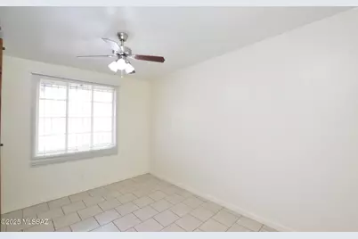 39 W 30th Street #B, Tucson, AZ 85713 - Photo 14