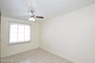 39 W 30th St, Tucson, AZ 85713 - Photo 14