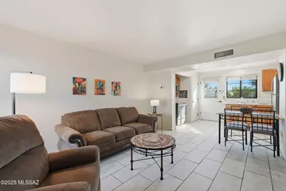 373 S Paseo Sarta #C, Green Valley, AZ 85614 - Photo 8