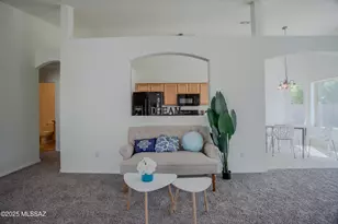7871 W Sacramento Hill Dr, Tucson, AZ 85743 - Photo 4