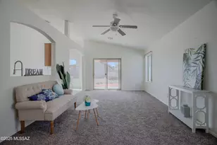 7871 W Sacramento Hill Dr, Tucson, AZ 85743 - Photo 2