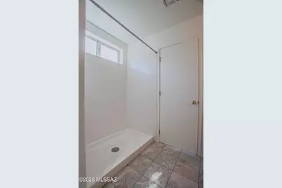 7871 W Sacramento Hill Drive, Tucson, AZ 85743 - Photo 32