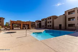 1810 E Blacklidge Dr, Tucson, AZ 85719 - Photo 20