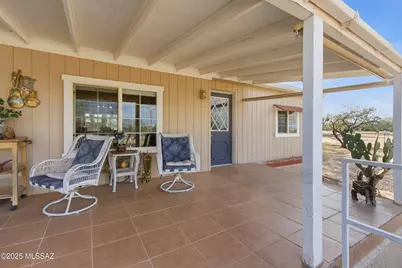 12625 W Cactus Ridge Drive, Tucson, AZ 85735 - Photo 2