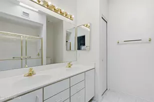 988 W Calle de Emilia, Green Valley, AZ 85614 - Photo 18