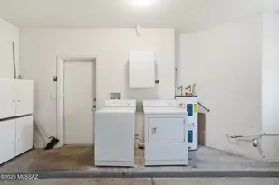 988 W Calle de Emilia, Green Valley, AZ 85614 - Photo 34