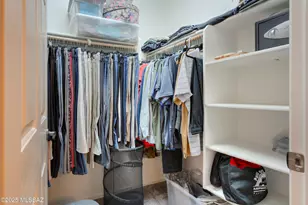 512 W Bazille Way, Green Valley, AZ 85614 - Photo 16