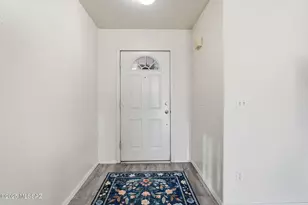 10008 E Arizona Sunset Dr, Tucson, AZ 85747 - Photo 4