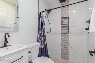 2238 E Grant Rd, Tucson, AZ 85719 - Photo 14