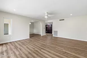 7473 N Desert Tree Dr, Tucson, AZ 85704 - Photo 12