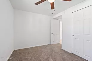 419 E Yavapai Rd, Tucson, AZ 85705 - Photo 14