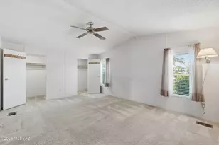 155 W Pinon Dr, Green Valley, AZ 85614 - Photo 16