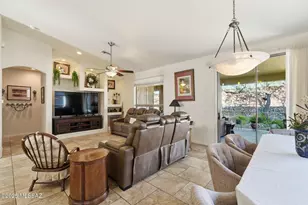 656 W Shadow Wood St, Green Valley, AZ 85614 - Photo 8