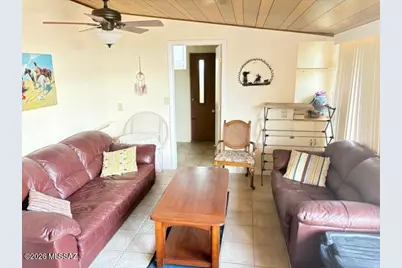 2842 S Western Way Circle, Tucson, AZ 85713 - Photo 16