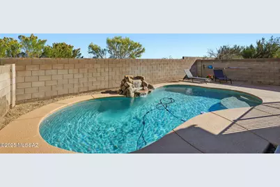 8373 S Egyptian Drive, Tucson, AZ 85747 - Photo 2