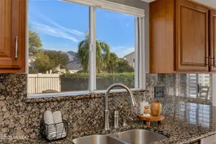 2051 W Hidden Pointe Ct, Oro Valley, AZ 85737 - Photo 22